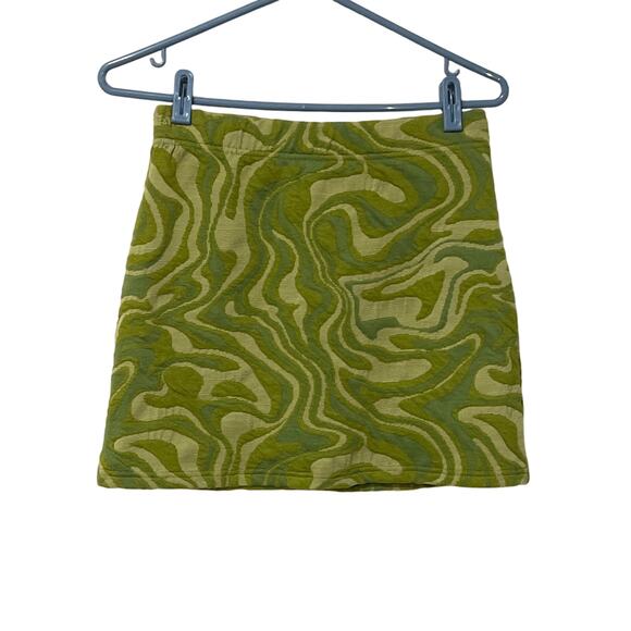 Forever21 Green, Textured Mini Skirt, Size M,‎ 973P - Picture 1 of 3